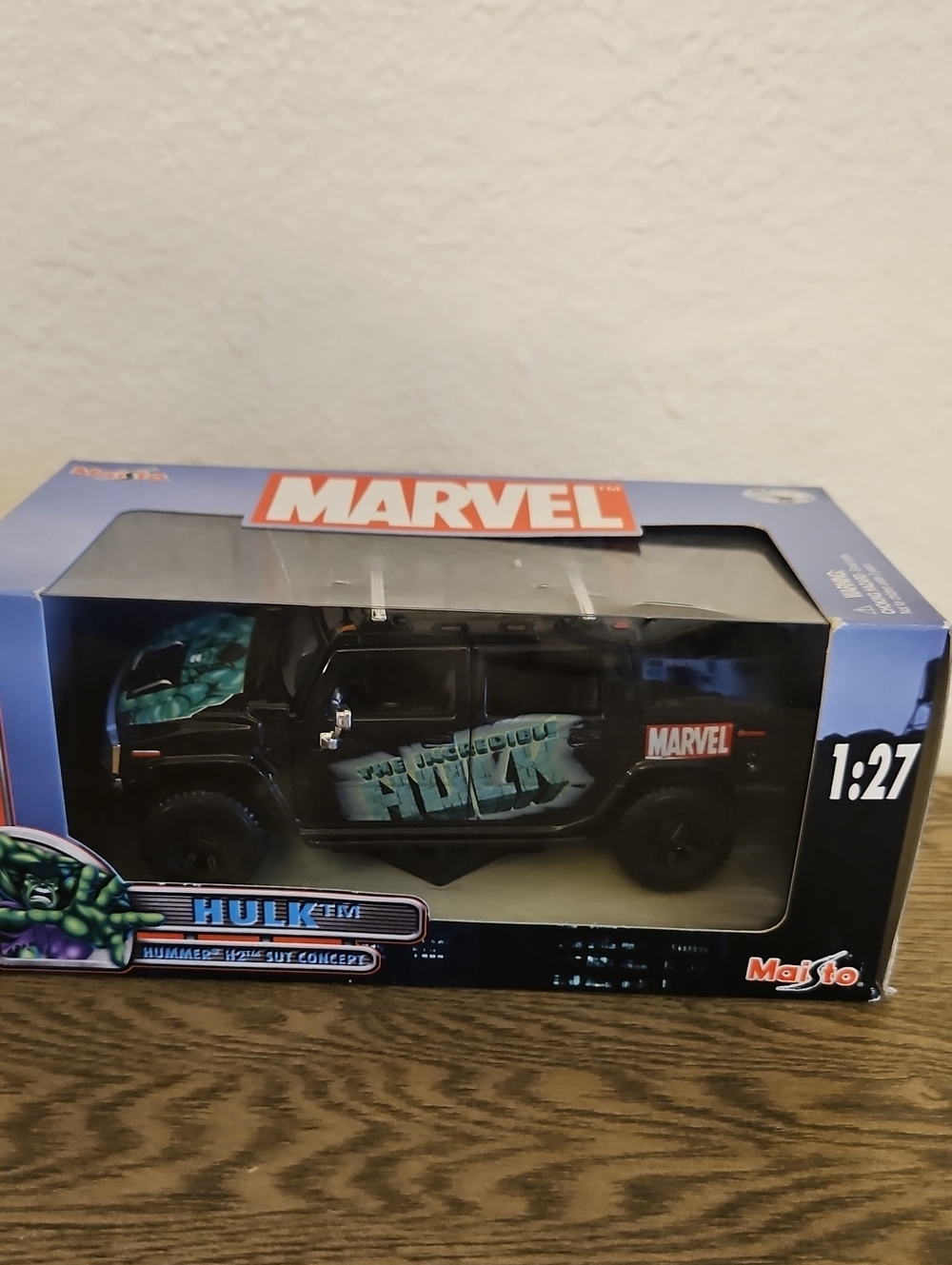 Maisto Marvel Hulk Hummer H2 SUT Concept 1:27 Die-Cast Vehicle